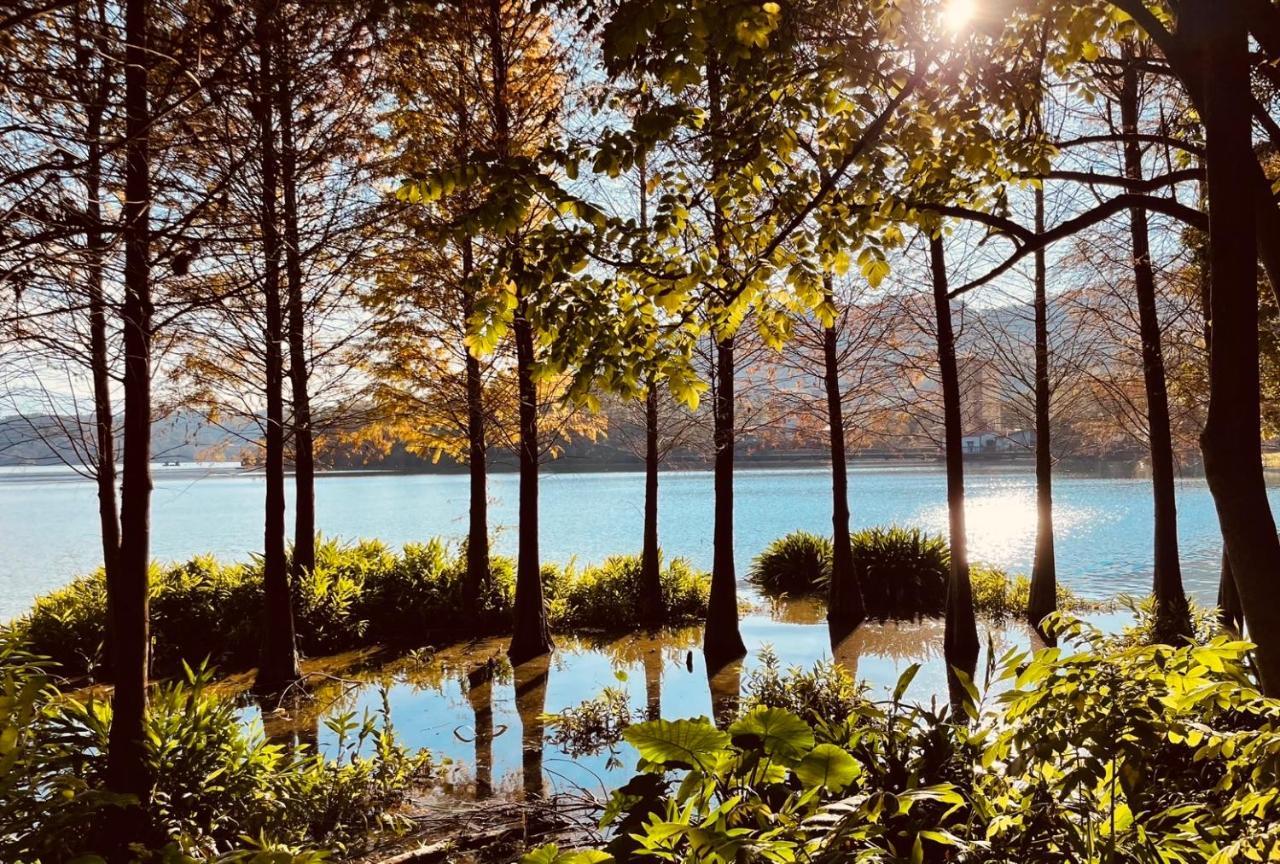 Lake B&B Юйчі Екстер'єр фото